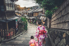 日本京都平山县的旅行者