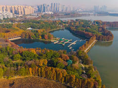 湖北武汉东湖亭涛风景区秋末航拍风景