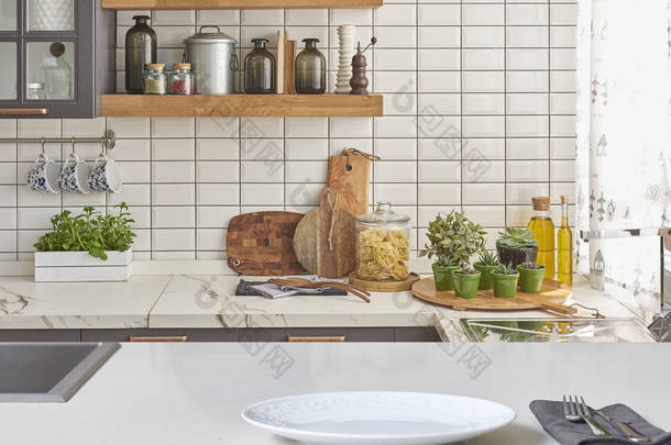 背景现代与表与现代厨房配件,室内设计