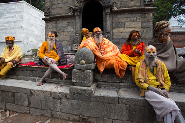 集团的 sadhus-<strong>圣洁</strong>的人