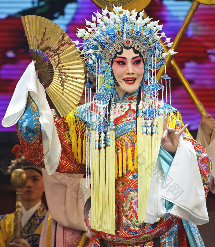 漂亮中国歌剧女演员图片-包图网企业站