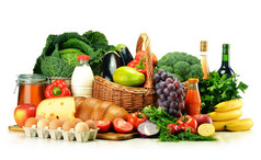 杂货产品包括蔬菜、 水果、 乳制品和饮料
