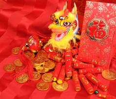 传统的中国结，书法意味着新年快乐