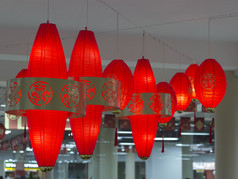 群的红色灯泡越南