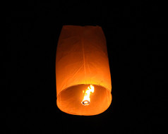 泰国怡彭节浮动灯笼
