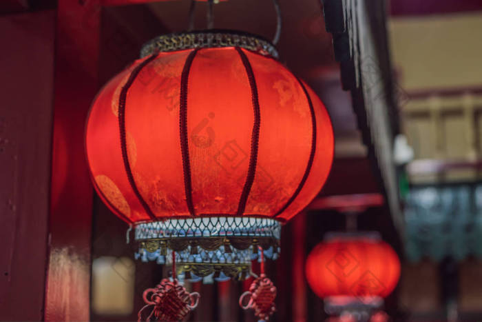 中国新的一年的红灯笼新年期间的中国灯笼图片-包图网企业站
