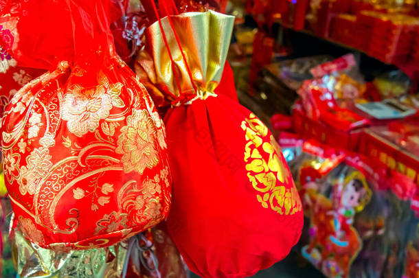 红色幸运袋装饰中国文化