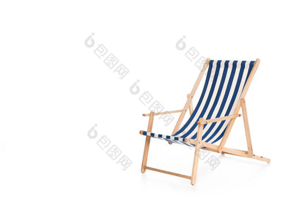 一<strong>条带条</strong>纹的沙滩椅, 被白色隔开