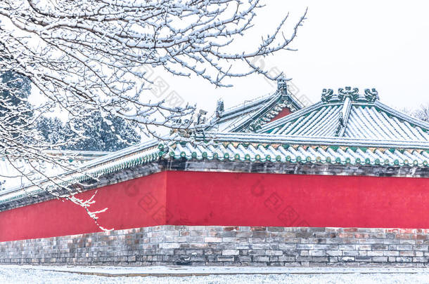 中国北京天坛的红墙雪景天坛的红墙雪景天坛的红墙雪景天坛的红墙雪景天坛的红墙雪景天坛的红墙雪景天坛