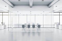 在时尚的会议室前面，有玻璃墙，明亮的现代化办公室，有光滑的地板，从大窗户可以看到城市。3D渲染