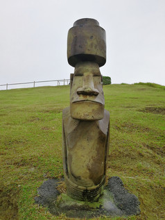 宫崎骏县日本太阳是做摩雕像主题公园nichinan海岸