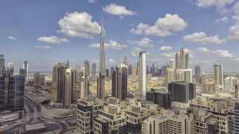 迪拜阿联酋12月空中市中心城市视图迪拜吸引了几百万游客每年迪拜阿联酋12月空中市中心城市视图迪拜那