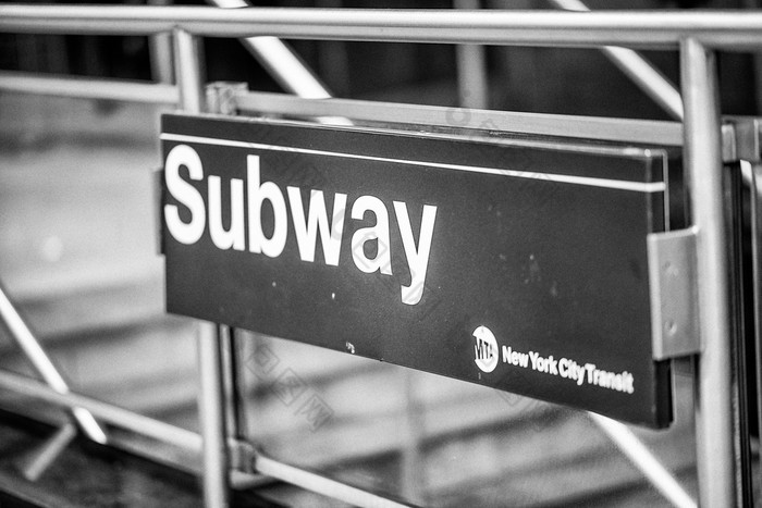 新纽约城市11月地铁入口标志地铁的最快道路移动在的城市