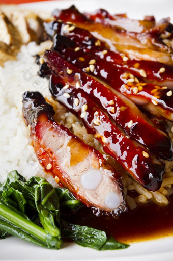 中国人风格烧烤猪肉肋骨与大米受欢迎的亚洲国家图片采取新加坡