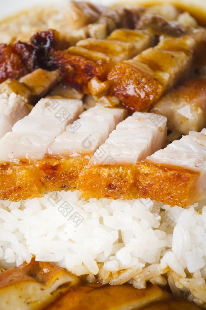 中国人风格烤猪肉与大米受欢迎的亚洲国家图片采取新加坡