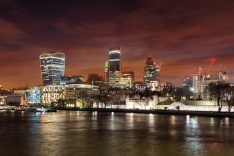 城市<strong>伦敦</strong>一个的领先的中心。全球金融
