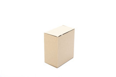 一个棕色（的）纸箱白色孤立的背景盒子白色孤立的背景