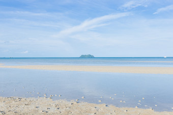 海和沙子海滩<strong>清晰</strong>的天空和水晶<strong>清晰</strong>的水域海泰国