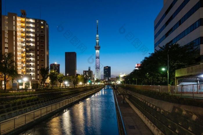 东京天空树《暮光之城》日本城市景观建筑东京天空树日落