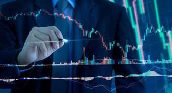 业务图和图表股票市场外汇交易与金融投资商人持有笔触碰虚拟屏幕业务图和图表股票市场外汇交易