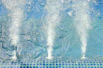 蓝色的扯掉水极可意<strong>水流</strong>按摩浴缸池水疗中心按摩背景