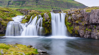 美丽的瀑布景观柯克尤费尔山斯奈山半岛半岛冰岛
