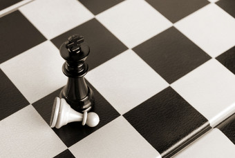 国际象棋游戏黑色的王失败白色兵