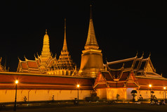 什么Phra凯晚上寺庙的翡翠佛曼谷泰国