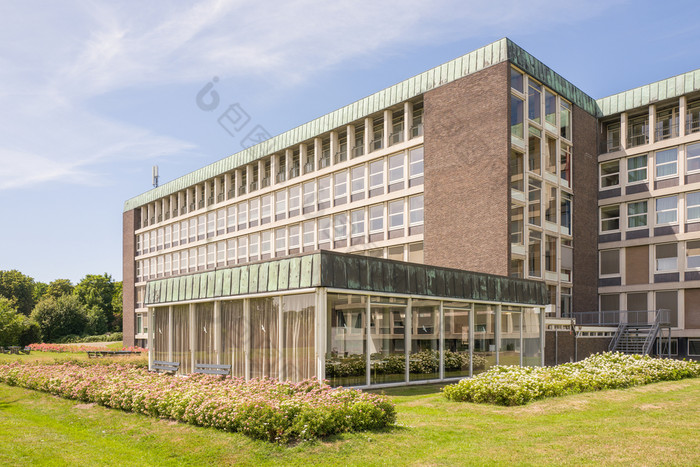 医院建筑重装机铁锹医院福尔堡