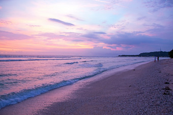 日落的海滩吉利·少印尼
