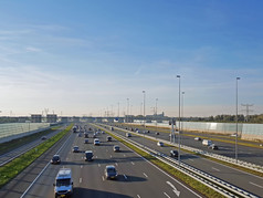 高速公路附近阿姆斯特丹的荷兰