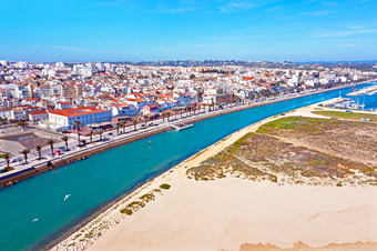 空中从的城市拉各斯的阿尔加夫葡萄牙