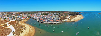 空中全景从的<strong>村</strong>费拉<strong>古</strong>多的阿尔加夫葡萄牙
