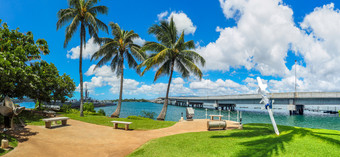 美国夏威夷8月号航空母舰弓鳍鱼潜艇和<strong>福特</strong>岛桥