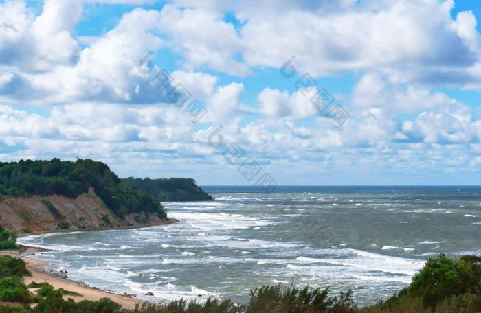 高海滨陡峭的海海岸的波罗的海海陡峭的海海岸的波罗的海海高海滨