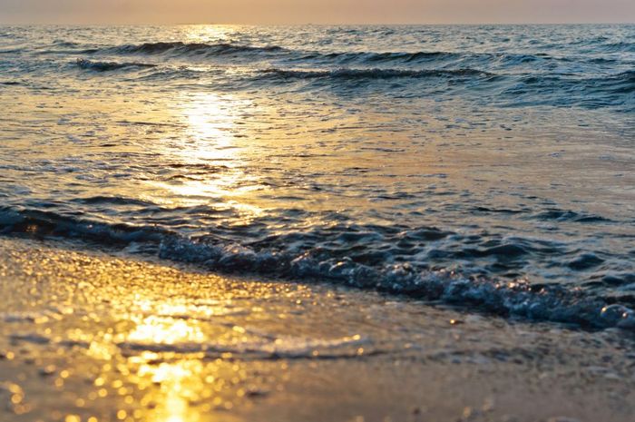 日落的海日出的海海岸日出的海海岸日落的海图片