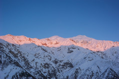 日出在山峰北部区域巴基斯坦