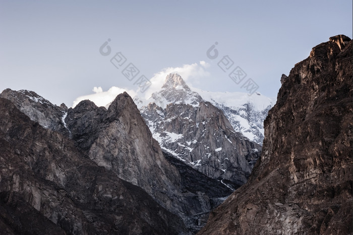 山峰