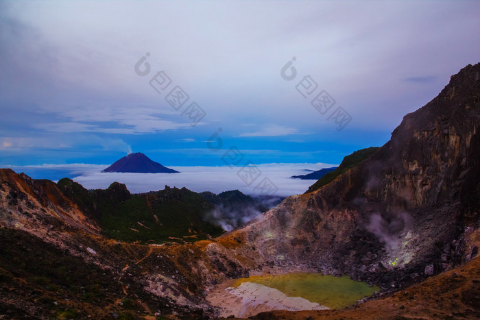 视图从山交响曲地形印尼