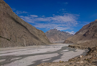 景观徒步旅行小道喀拉昆仑山脉范围徒步旅行沿着的争吵河的喀喇昆仑山<strong>北部</strong>巴基斯坦