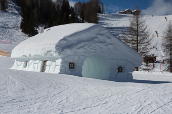 冻房子形状的隧道雪地公园白<strong>云</strong>石<strong>山</strong>脉阿尔卑斯<strong>山</strong>脉<strong>山</strong>冻房子形状的隧道雪地公园白<strong>云</strong>石<strong>山</strong>脉阿尔卑斯<strong>山</strong>脉<strong>山</strong>