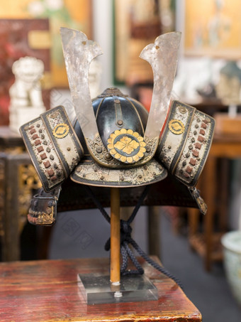 古董中世纪的亚洲头盔卡布托日本主题古董中世纪的亚洲头盔卡布托日本主题