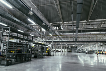布罗迪利沃夫乌克兰12月室内的新工厂为生产<strong>电缆网络</strong>为汽车