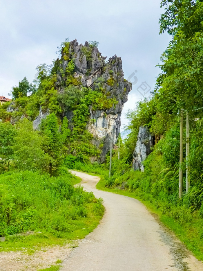 宣泄苗族村附近萨帕耳环北山越南老挝蔡越南