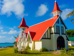 红色的有屋顶的教堂帽不开心北毛里求斯岛