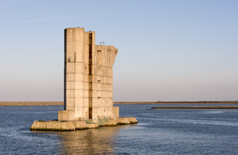 支柱类似的那些使用为的荷兰δ作品保护荷兰形式高海水平这一个从的荷兰博物馆neeltje扬斯
