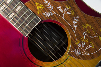 红色的西方吉他音乐仪器与的字符串关闭红色的西方吉他音乐仪器