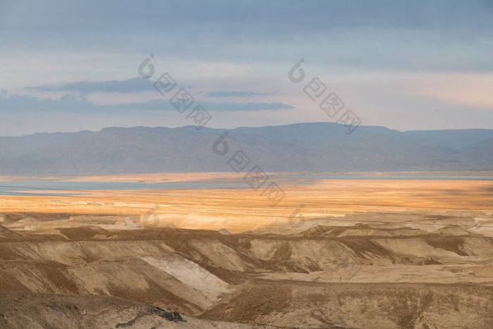 视图的沙漠和的死海从Masada视图沙漠和的死海