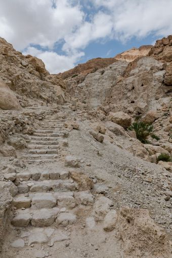 一些的步骤Masada山以色列步骤的前Masada山