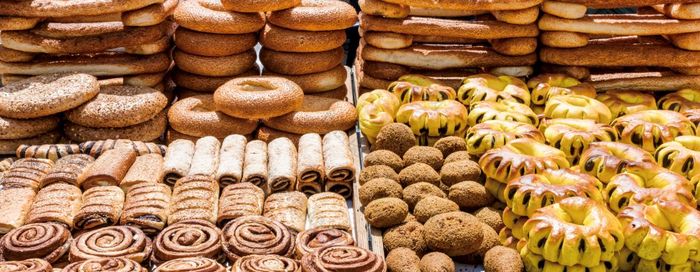 面包和甜蜜的的面包计数器马汉耶胡达市场耶路撒冷面包计数器马汉耶胡达市场耶路撒冷